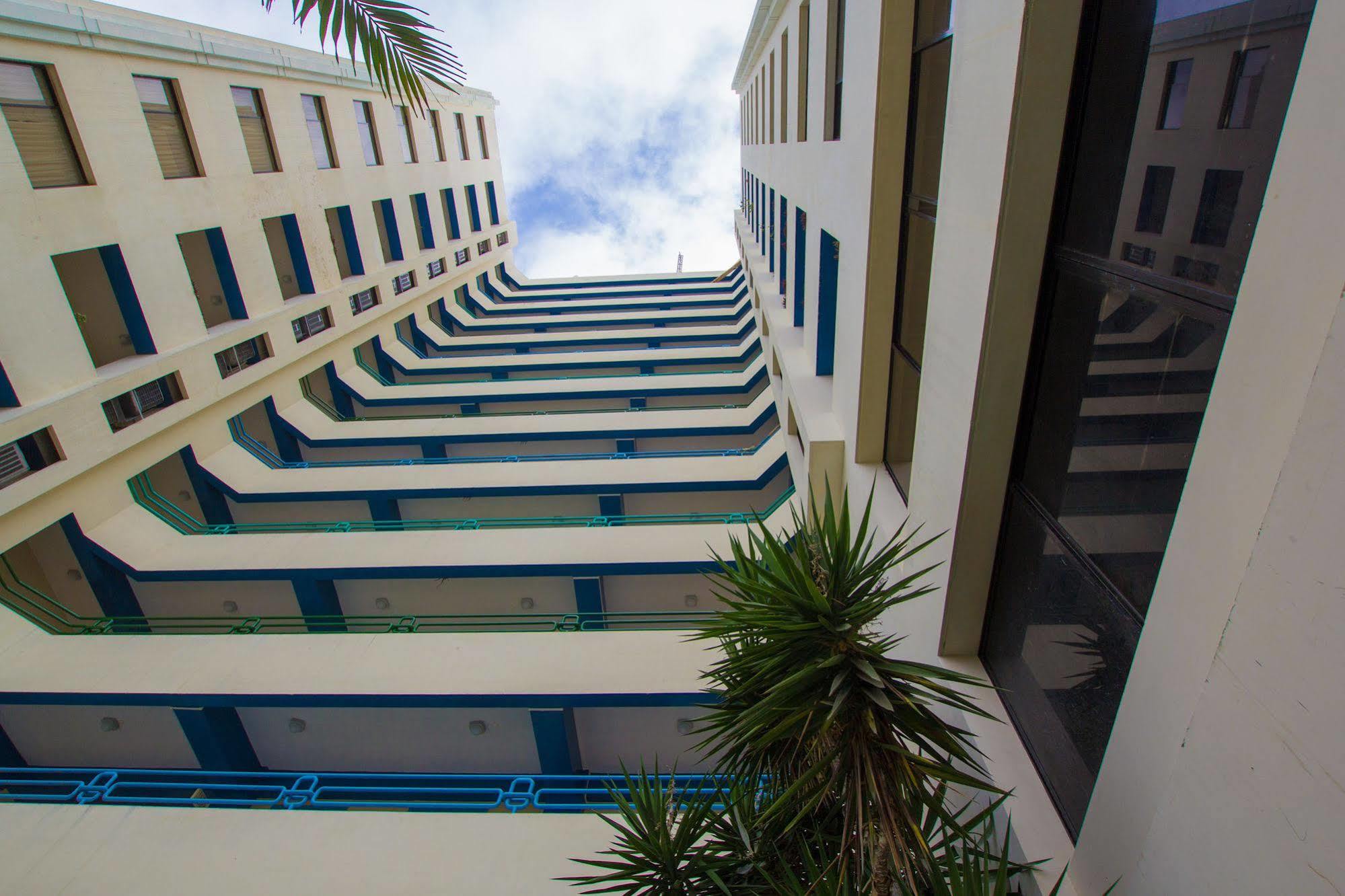 Blue Bay Hotel Salinas  Luaran gambar
